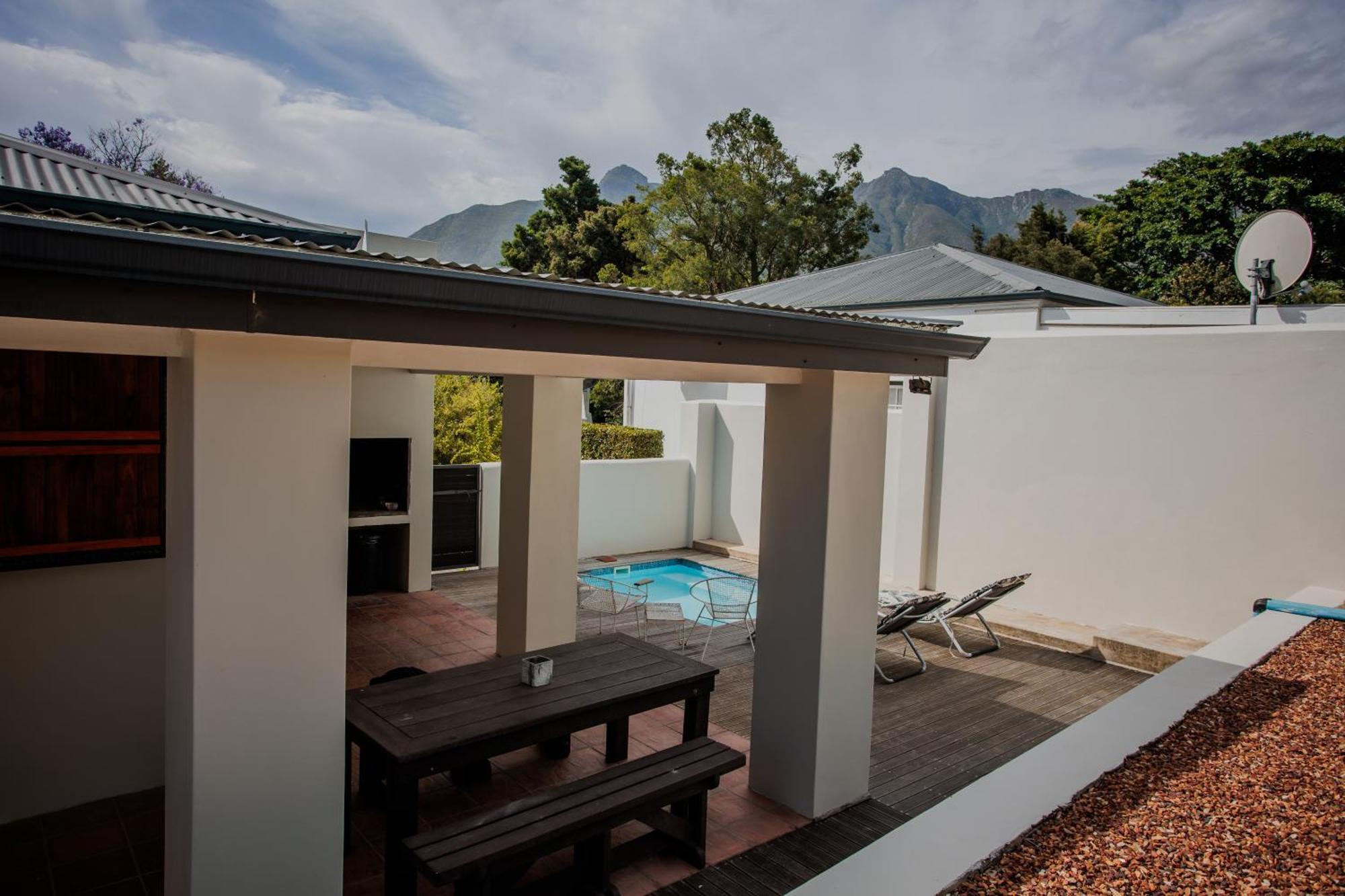 Aan De Heuvel Self-Catering Cottages Swellendam Exterior foto
