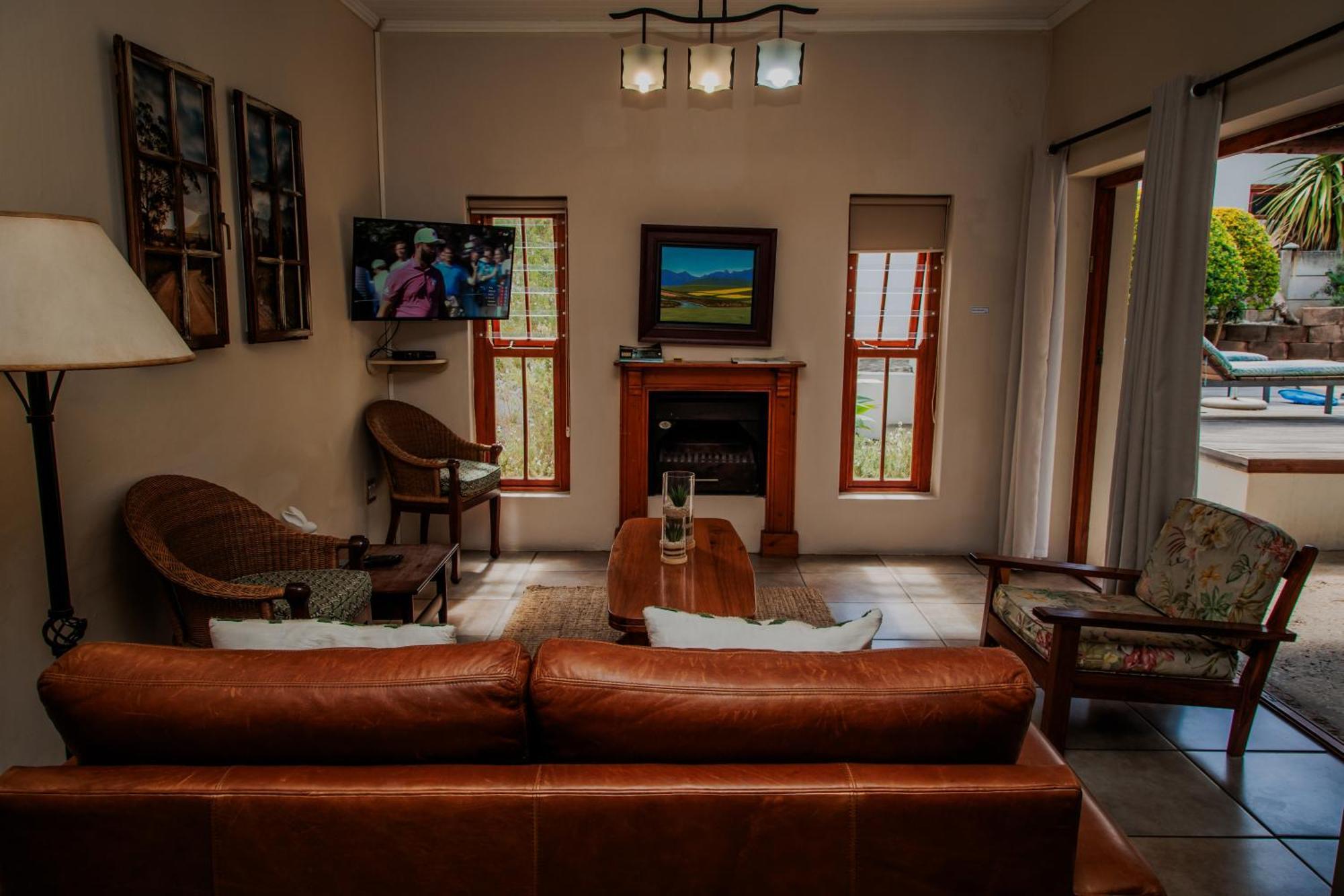 Aan De Heuvel Self-Catering Cottages Swellendam Exterior foto