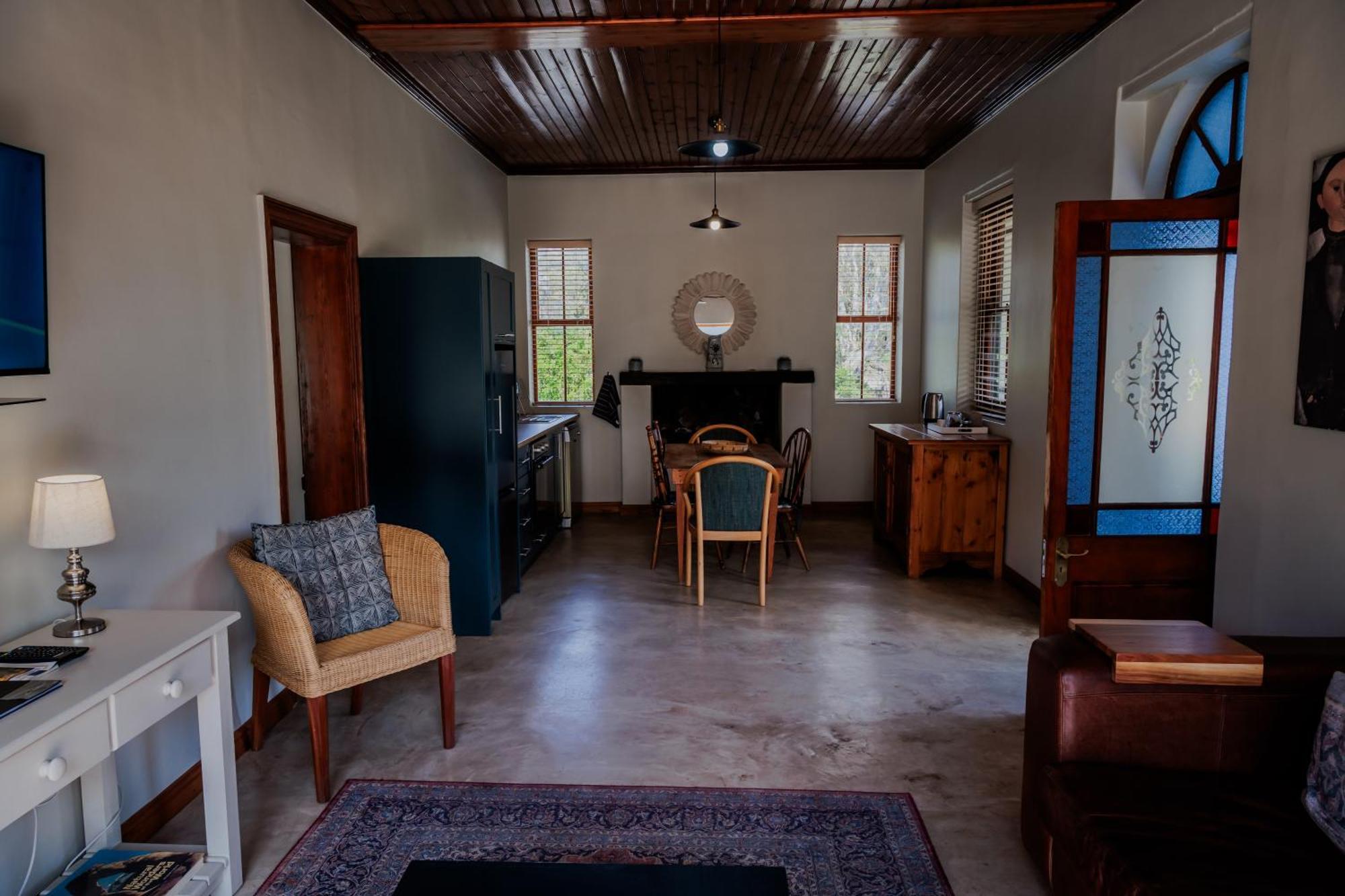 Aan De Heuvel Self-Catering Cottages Swellendam Exterior foto